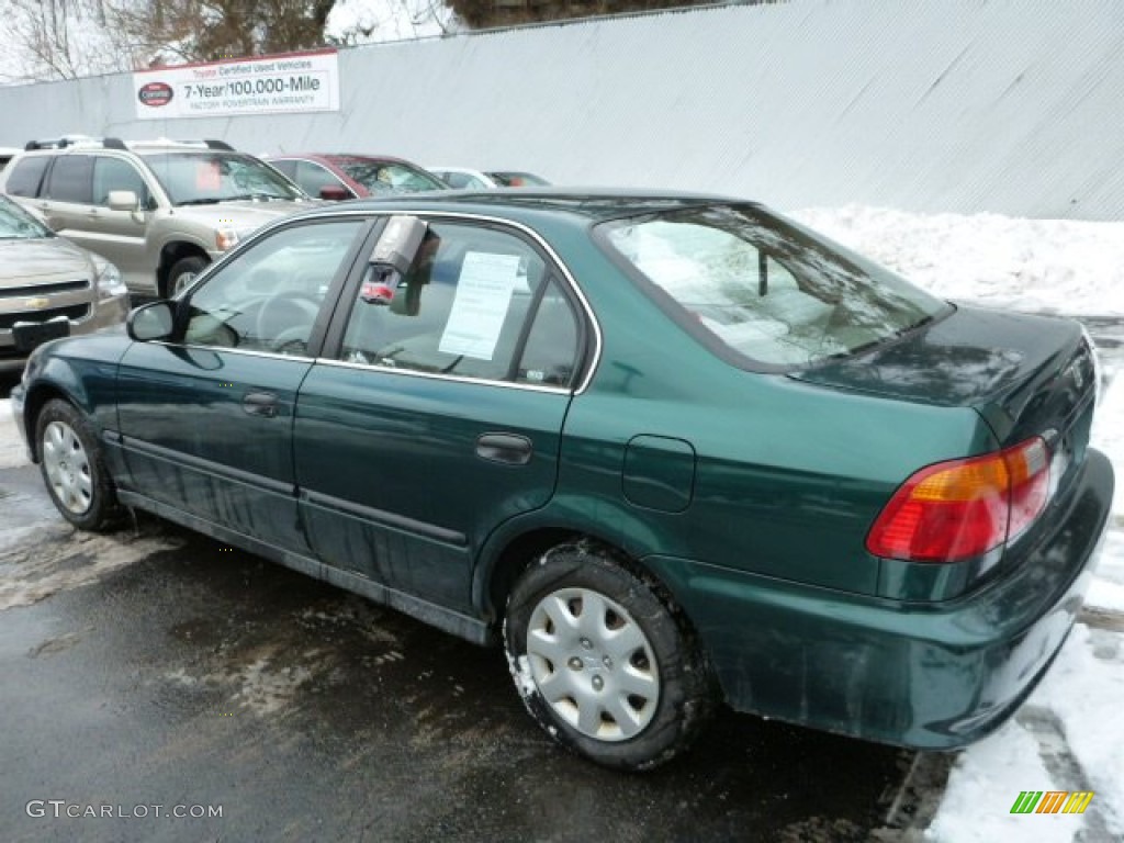 1999 Civic LX Sedan - Clover Green Pearl / Beige photo #13