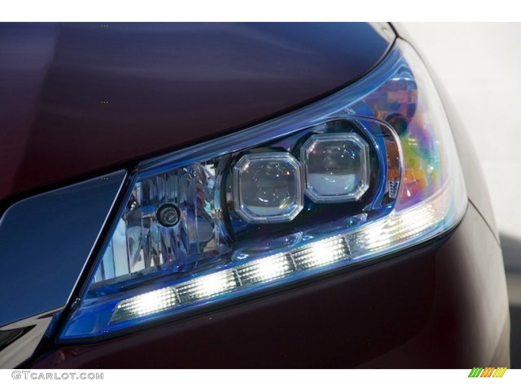 2014 Honda Accord Hybrid Touring Sedan Headlight Photo #90629190