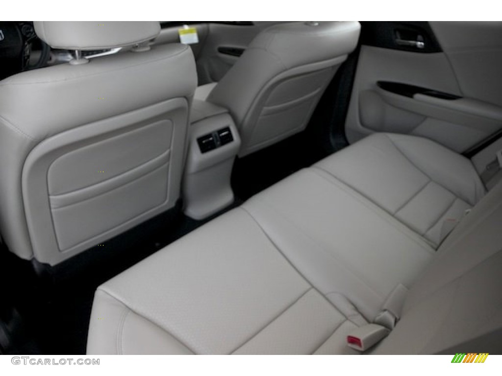 2014 Honda Accord Hybrid Touring Sedan Rear Seat Photos