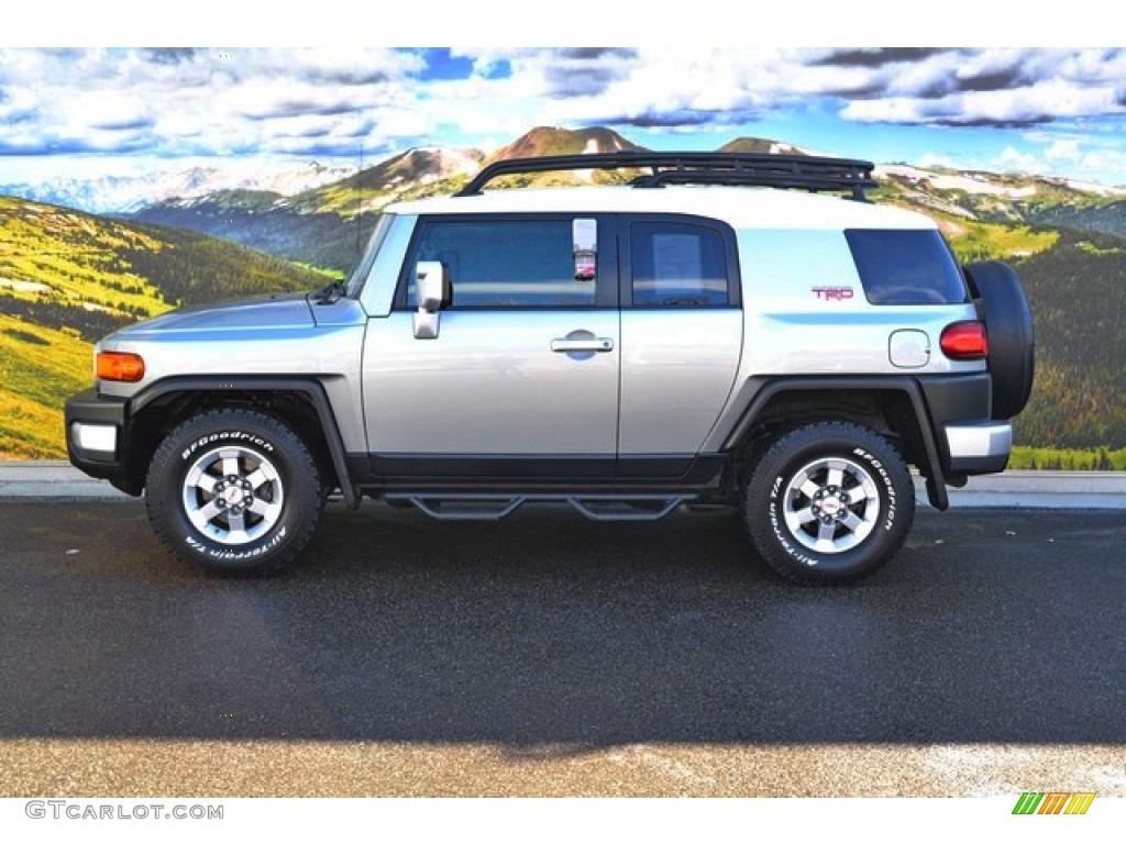 Silver Fresco Metallic 2011 Toyota FJ Cruiser TRD Exterior Photo #90629862