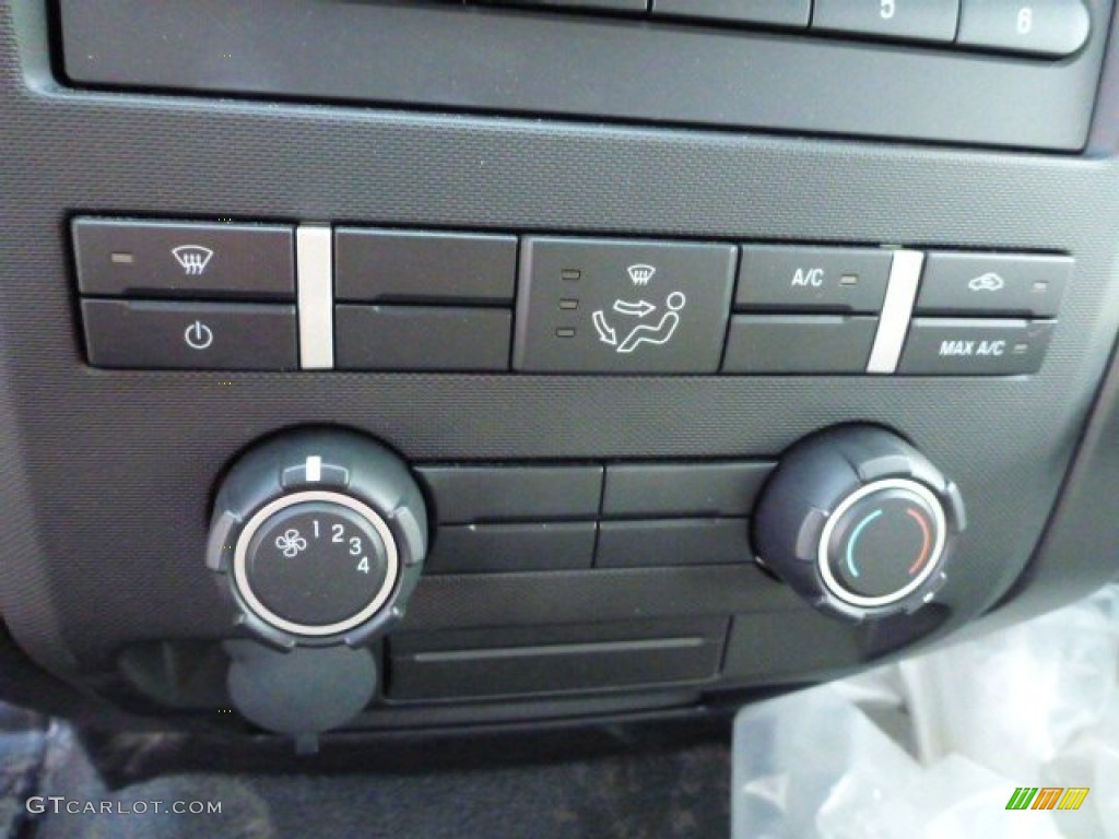2014 Ford F150 XL Regular Cab Controls Photo #90630975
