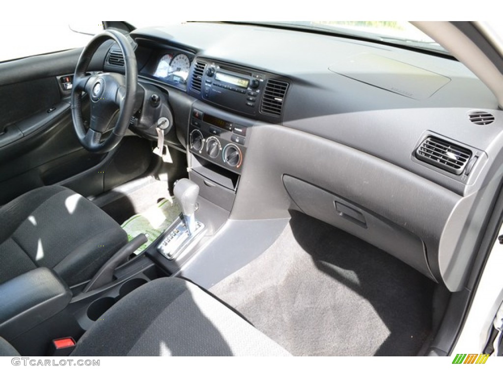 2003 Corolla S - Super White / Black photo #14