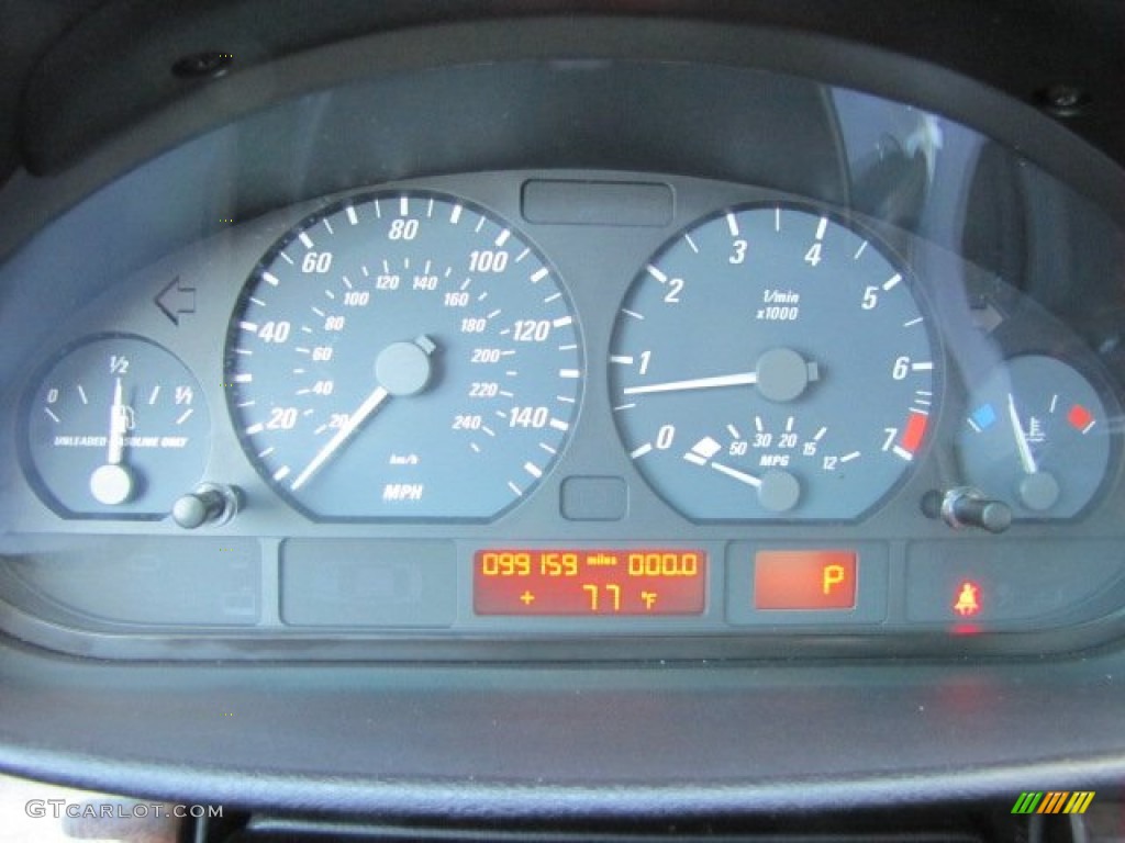 2005 BMW 3 Series 325i Coupe Gauges Photo #90632412