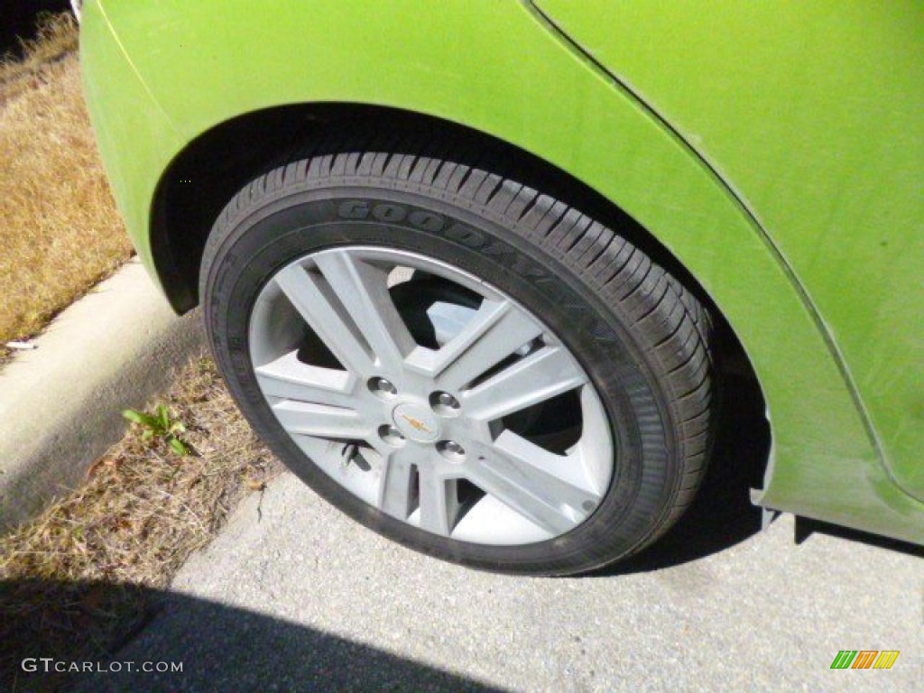 2013 Spark LT - Jalapeno (Green) / Green/Green photo #11