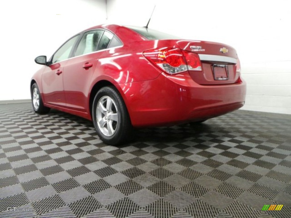 2012 Cruze LT - Crystal Red Metallic / Jet Black photo #2