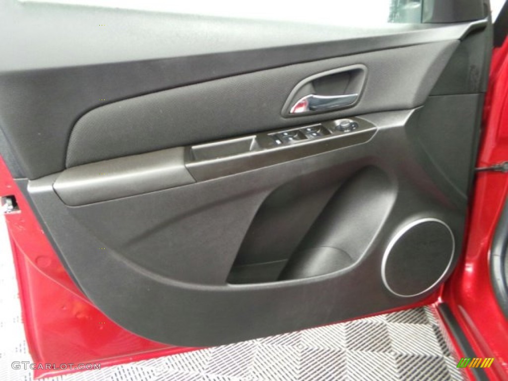 2012 Cruze LT - Crystal Red Metallic / Jet Black photo #13