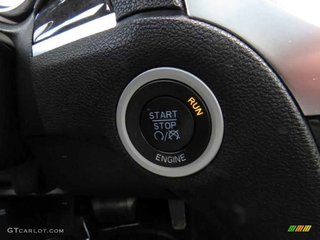 2011 300 C Hemi - Tungsten Metallic / Black photo #31