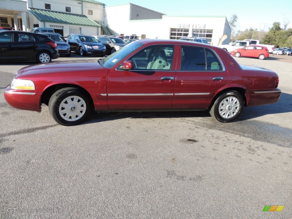 2005 Grand Marquis GS - Dark Toreador Red Metallic / Light Flint photo #2