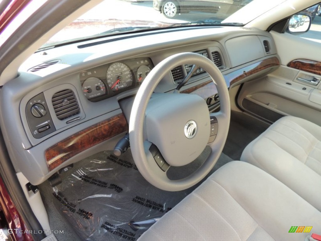 2005 Grand Marquis GS - Dark Toreador Red Metallic / Light Flint photo #3