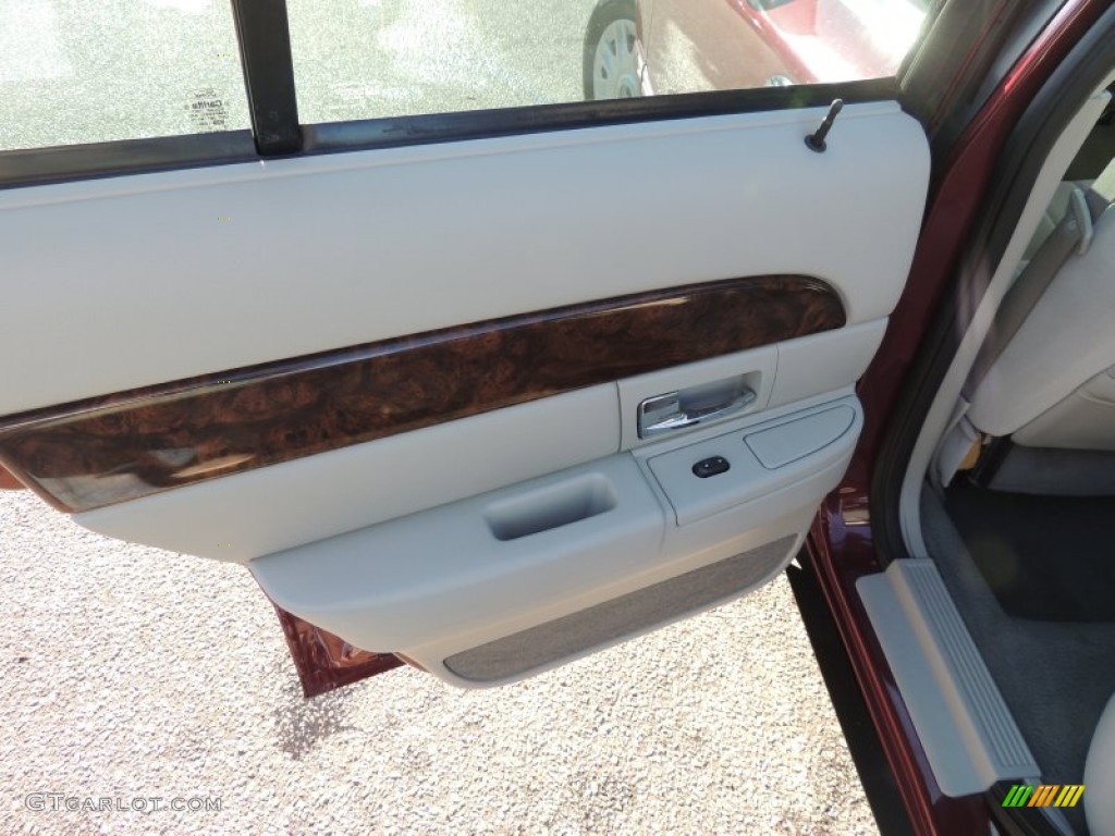 2005 Grand Marquis GS - Dark Toreador Red Metallic / Light Flint photo #7