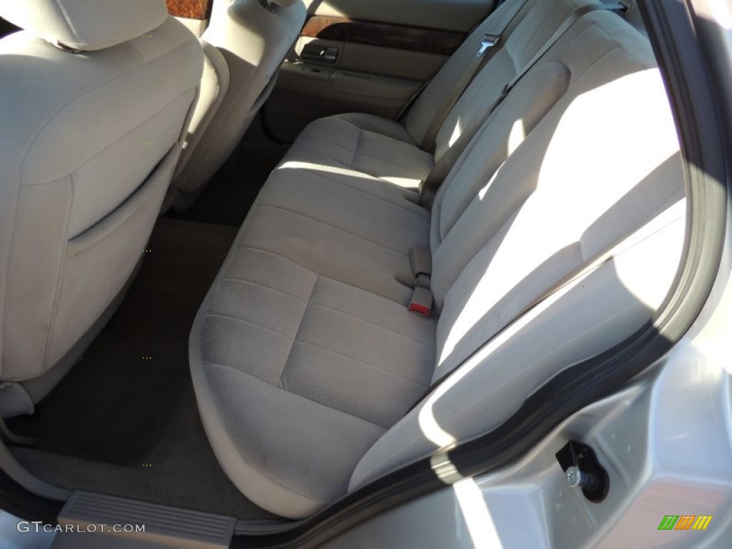 2006 Grand Marquis GS - Silver Birch Metallic / Medium Light Stone photo #7