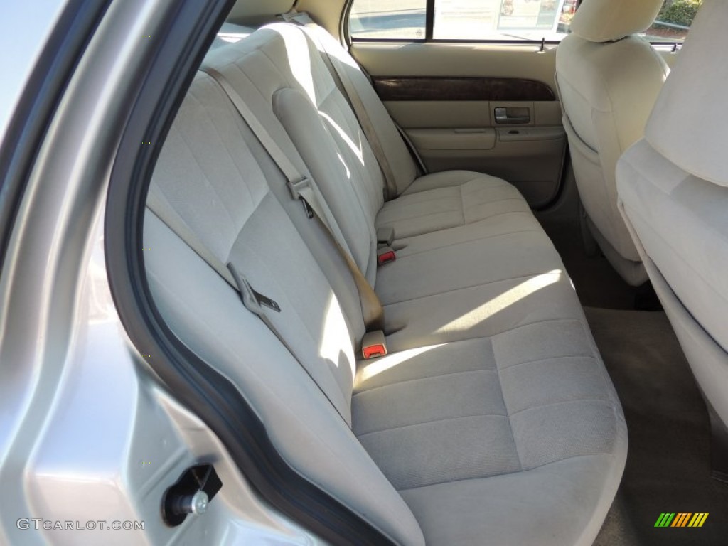 2006 Grand Marquis GS - Silver Birch Metallic / Medium Light Stone photo #11