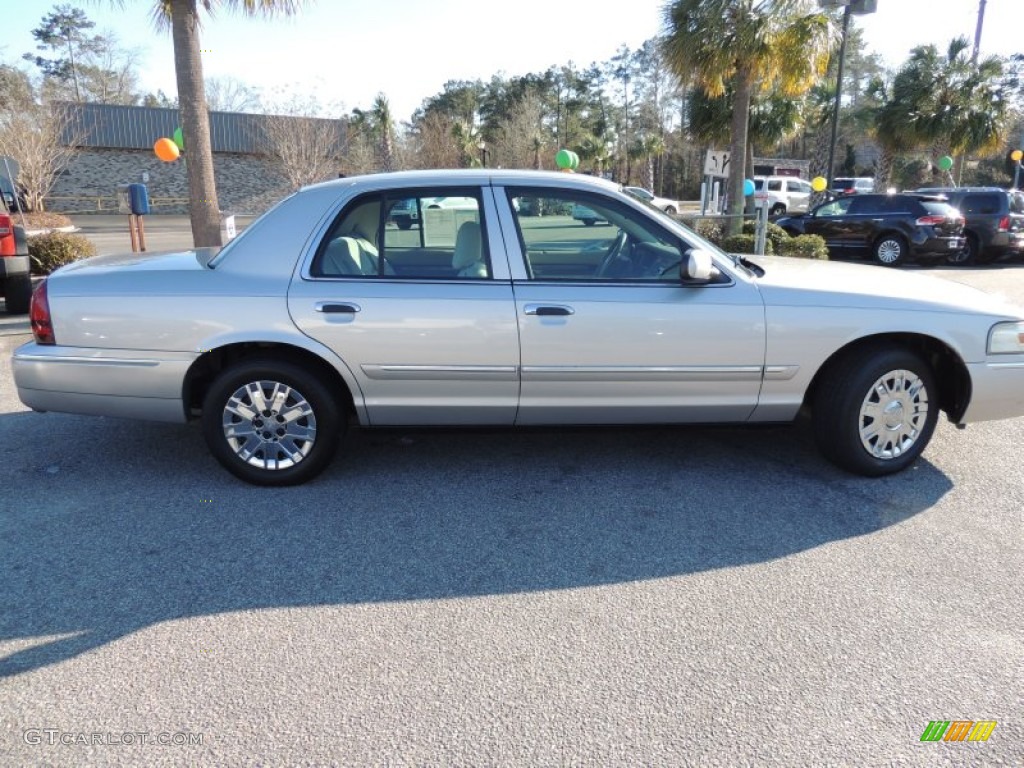 2006 Grand Marquis GS - Silver Birch Metallic / Medium Light Stone photo #13