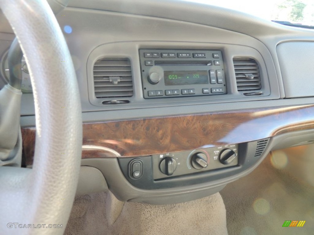 2006 Grand Marquis GS - Silver Birch Metallic / Medium Light Stone photo #20