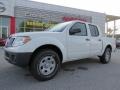 Glacier White 2013 Nissan Frontier S V6 Crew Cab