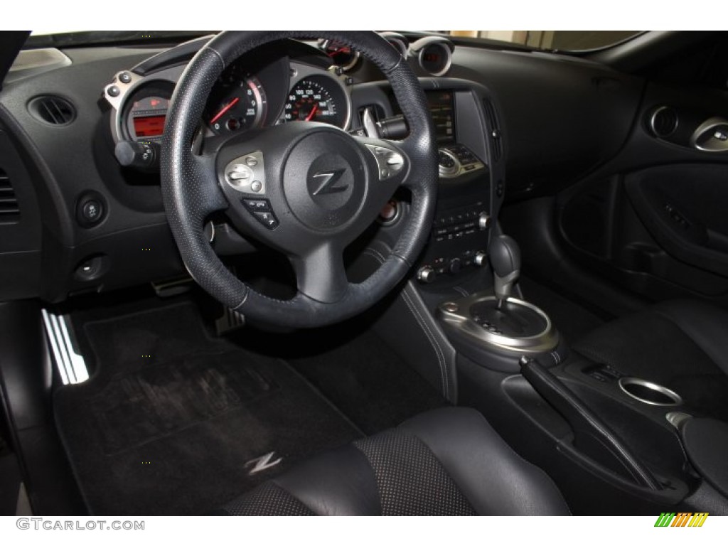 2013 370Z Touring Coupe - Black Cherry / Black photo #14