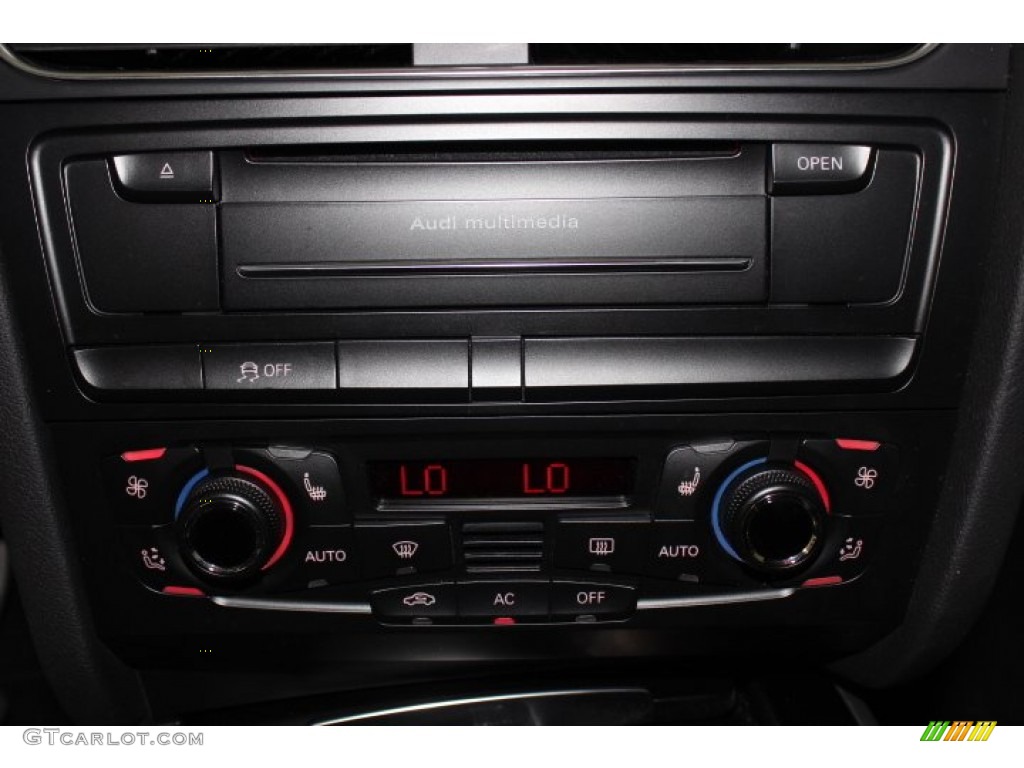 2011 Audi A5 2.0T quattro Coupe Controls Photo #90654966