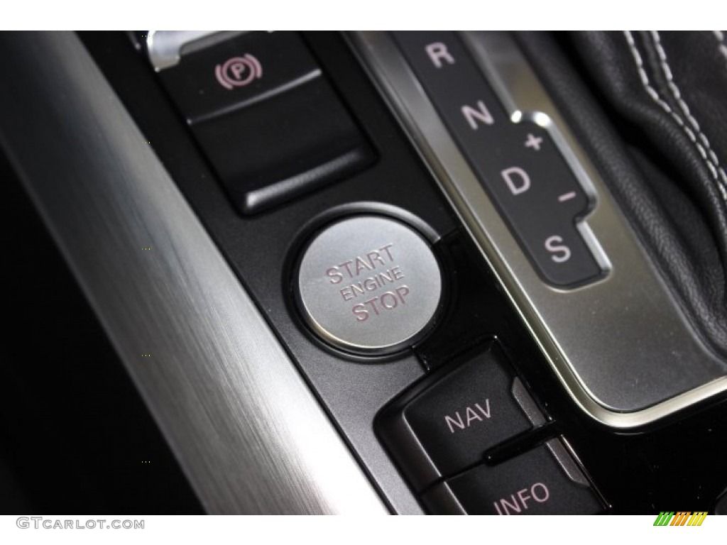 2011 Audi A5 2.0T quattro Coupe Controls Photo #90655016