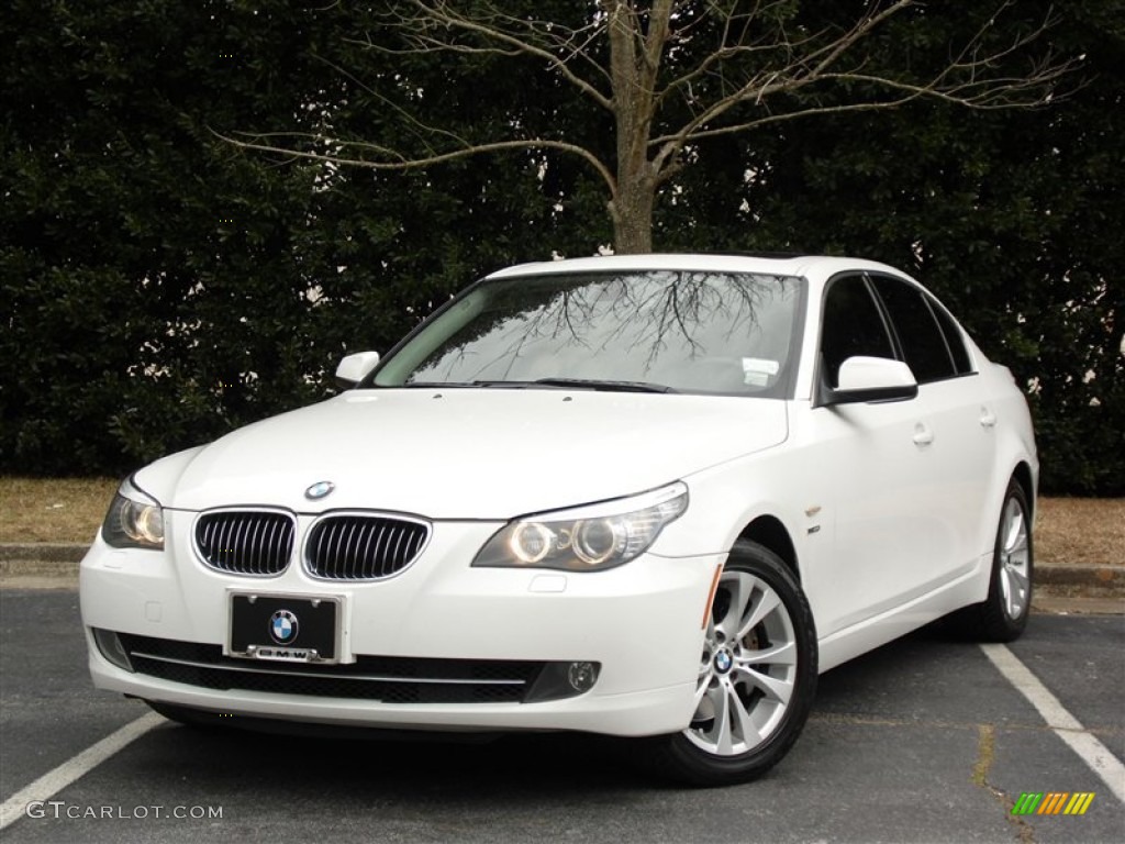 2010 5 Series 535i xDrive Sedan - Alpine White / Natural Brown photo #1