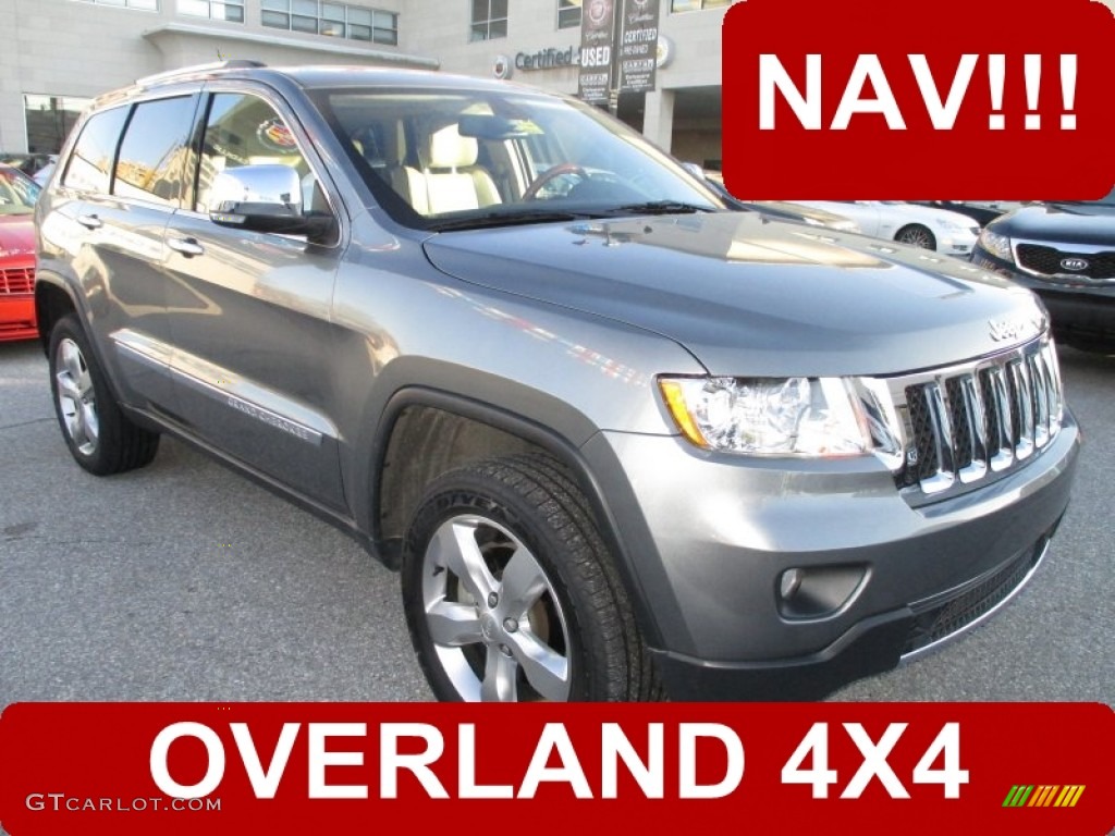 2013 Grand Cherokee Overland 4x4 - Mineral Gray Metallic / Dark Frost Beige/Light Frost Beige photo #1