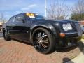Brilliant Black Crystal Pearl - 300 C HEMI Photo No. 4