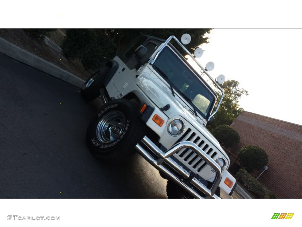 2004 Wrangler SE 4x4 - Stone White / Dark Slate Gray photo #9