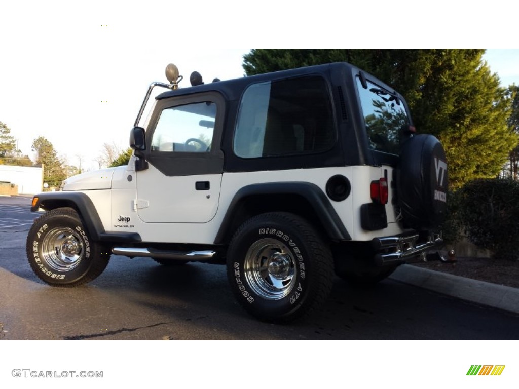 2004 Wrangler SE 4x4 - Stone White / Dark Slate Gray photo #15