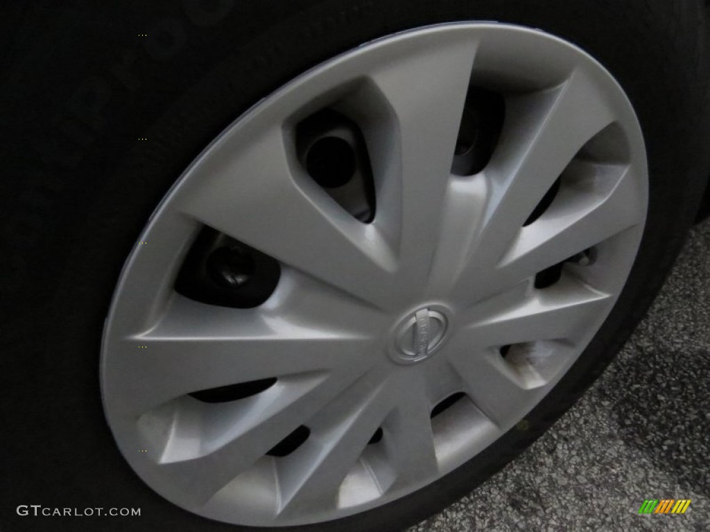 2014 Versa 1.6 S Plus Sedan - Titanium / Charcoal photo #9