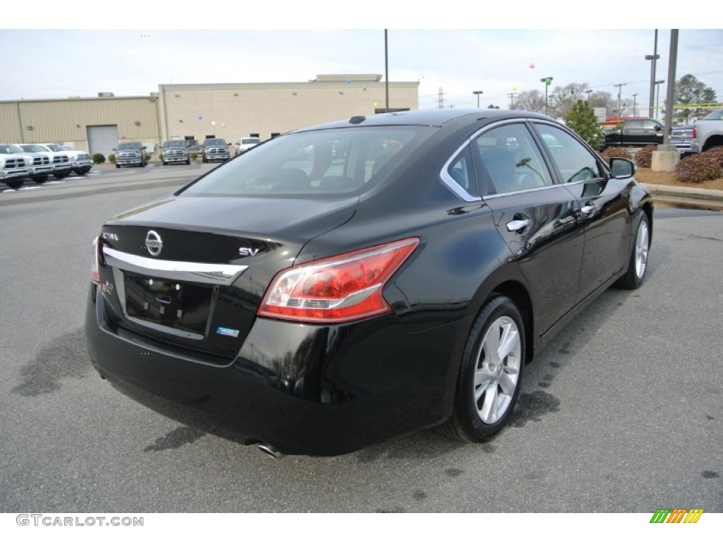 2013 Altima 2.5 SV - Super Black / Charcoal photo #5