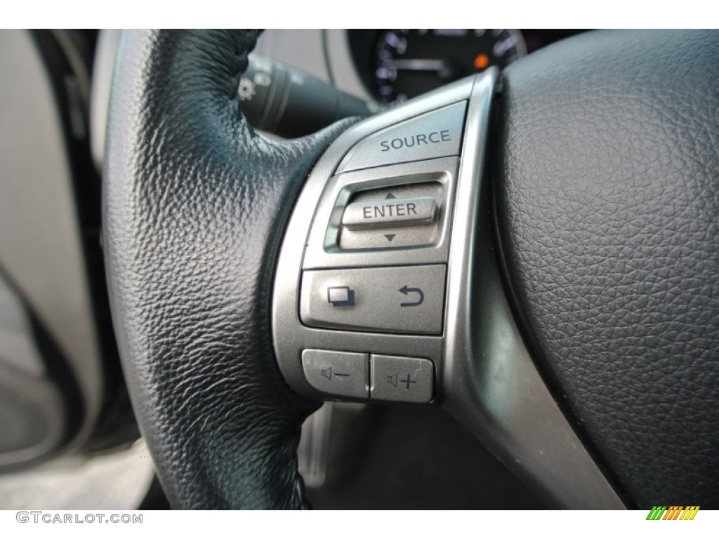 2013 Altima 2.5 SV - Super Black / Charcoal photo #15