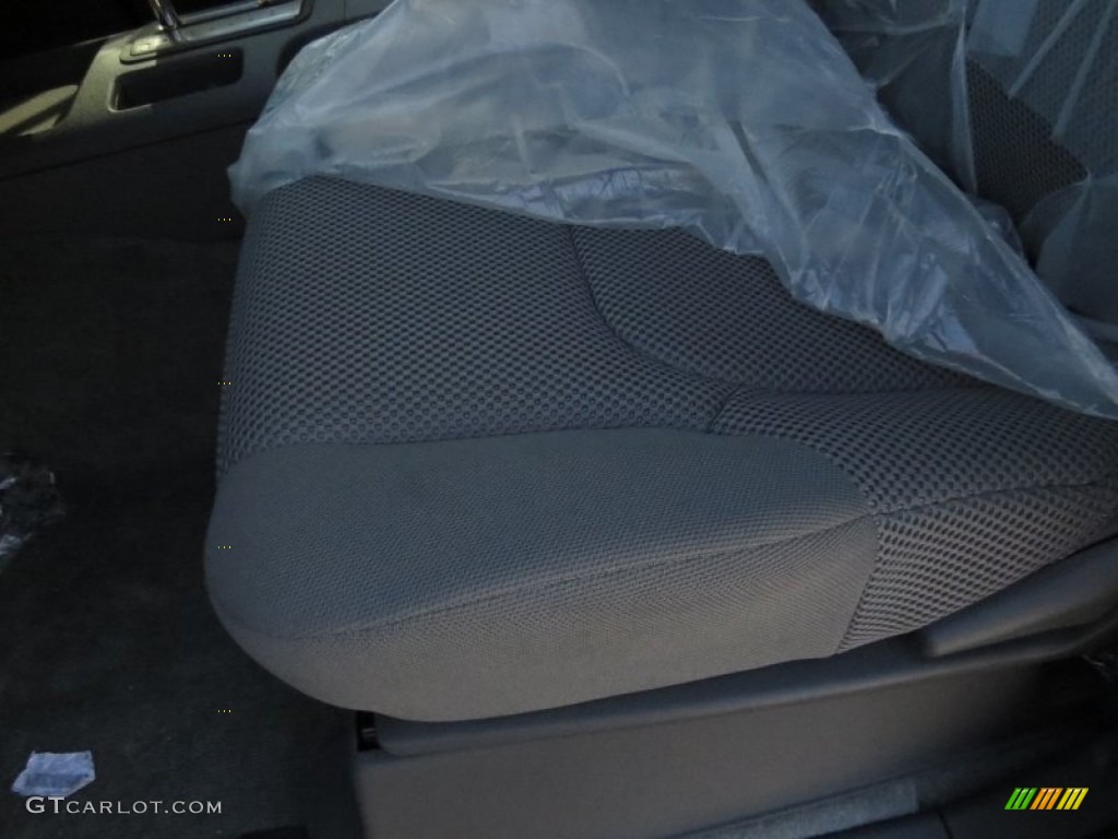 2014 Frontier SV Crew Cab - Night Armor / Steel photo #10