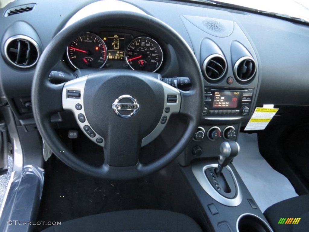 2014 Nissan Rogue Select S Black Dashboard Photo #90663376