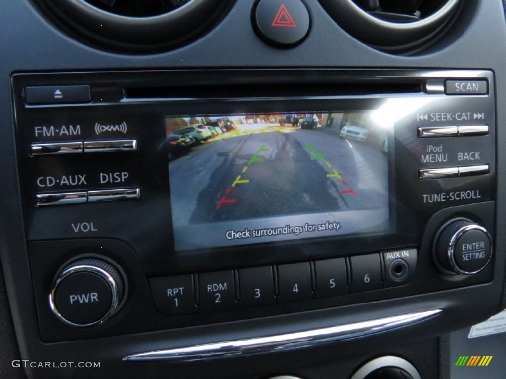 2014 Nissan Rogue Select S Audio System Photo #90663457