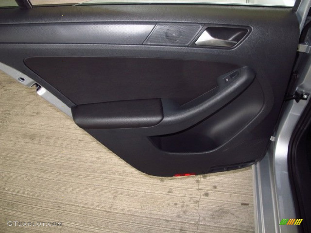 2014 Jetta SE Sedan - Reflex Silver Metallic / Titan Black photo #10