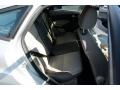 Ingot Silver - Focus SE Hatchback Photo No. 15