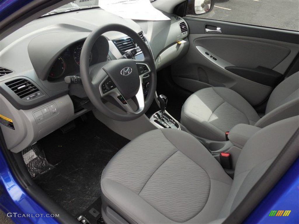 Gray Interior 2014 Hyundai Accent GLS 4 Door Photo #90668866