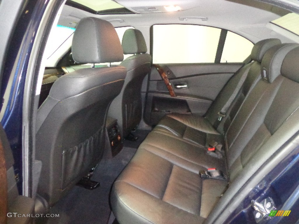 2004 5 Series 545i Sedan - Orient Blue Metallic / Black photo #28