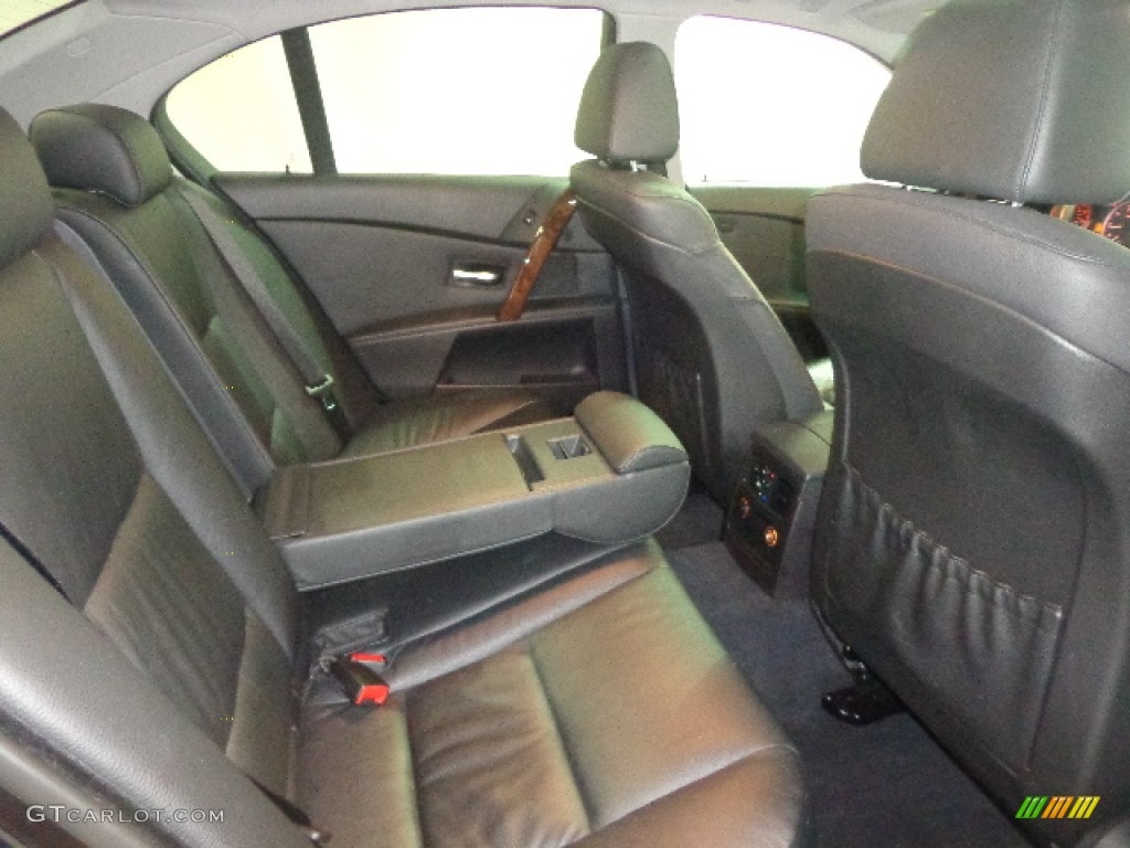 2004 5 Series 545i Sedan - Orient Blue Metallic / Black photo #29