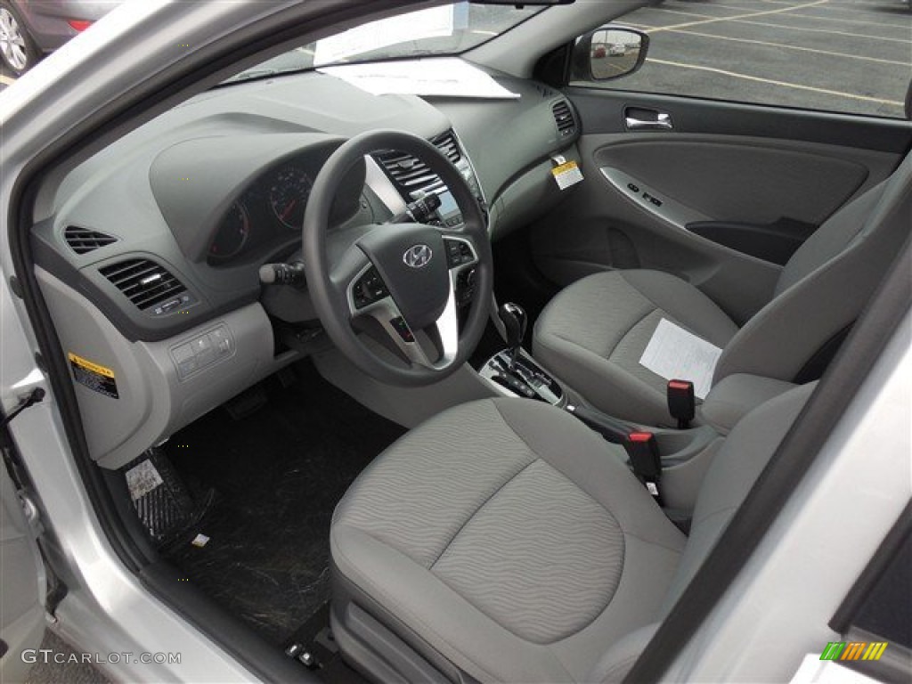 Gray Interior 2014 Hyundai Accent GLS 4 Door Photo #90669099