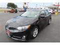 Attitude Black Metallic - Camry SE Photo No. 3