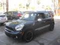 Absolute Black - Cooper S Countryman Photo No. 5