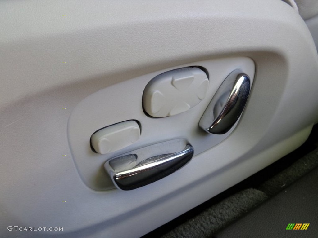 2008 Jaguar XJ XJ8 L Controls Photo #90673896