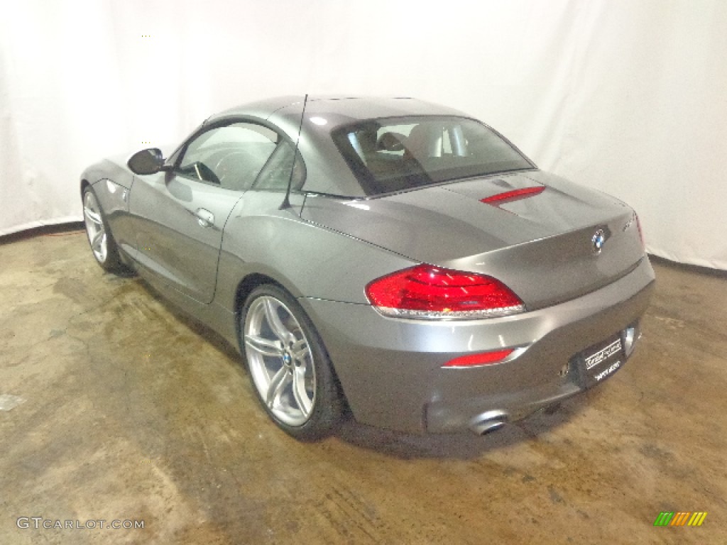 2011 Z4 sDrive35is Roadster - Space Gray Metallic / Coral Red photo #13