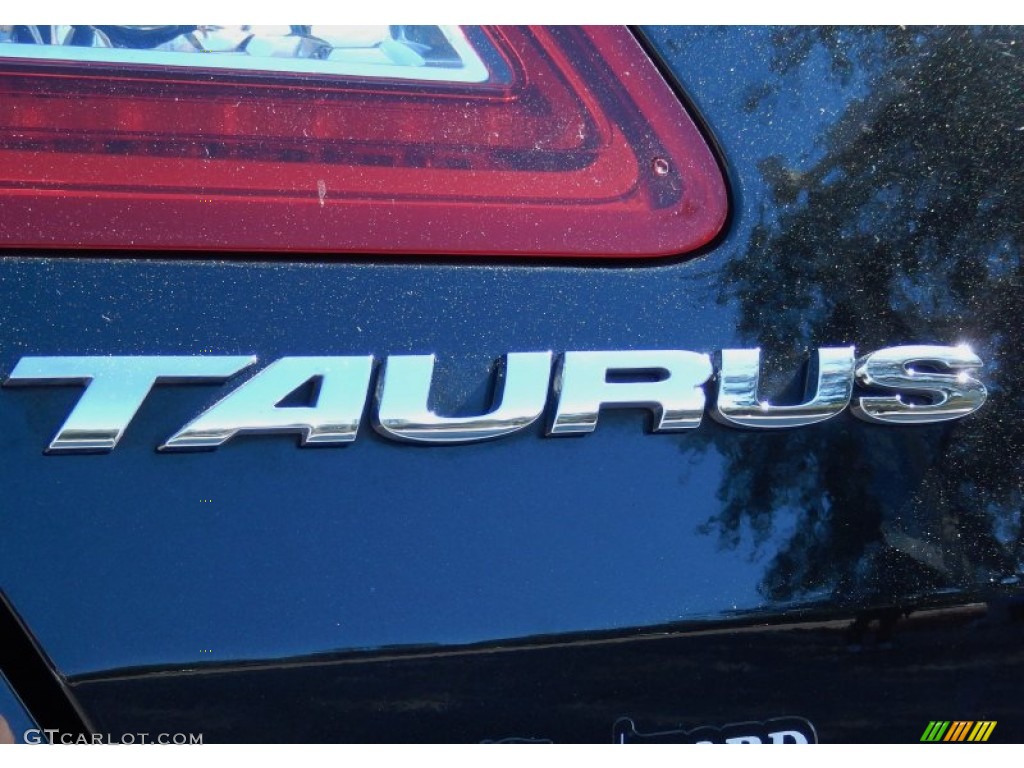 2013 Taurus Limited - Tuxedo Black Metallic / Charcoal Black photo #9