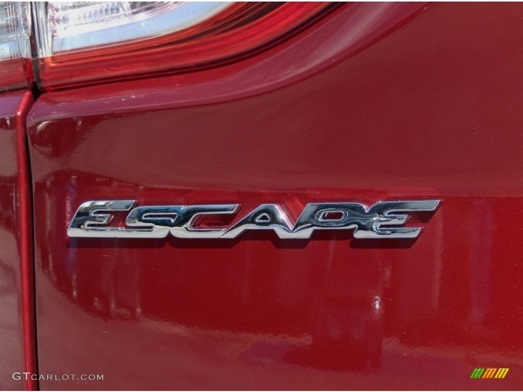 2014 Escape SE 2.0L EcoBoost - Ruby Red / Charcoal Black photo #4