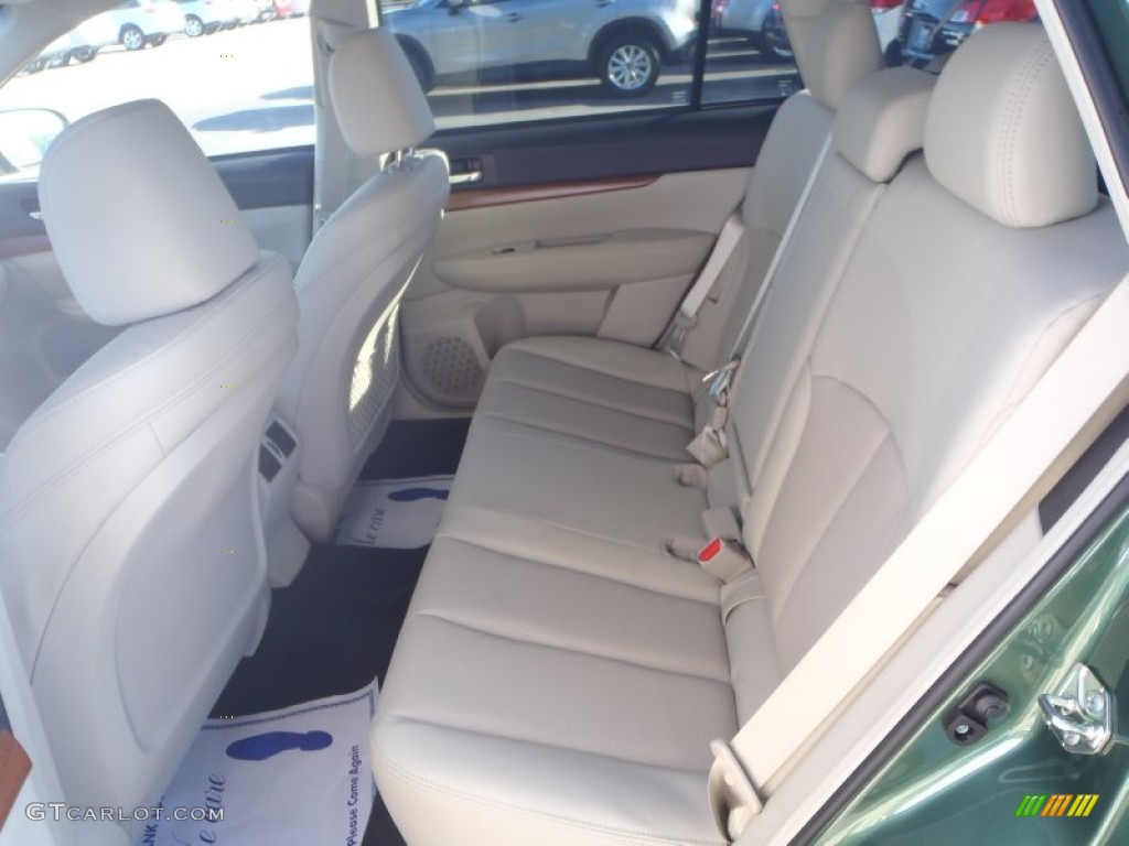 2014 Subaru Outback 2.5i Limited Rear Seat Photo #90681670