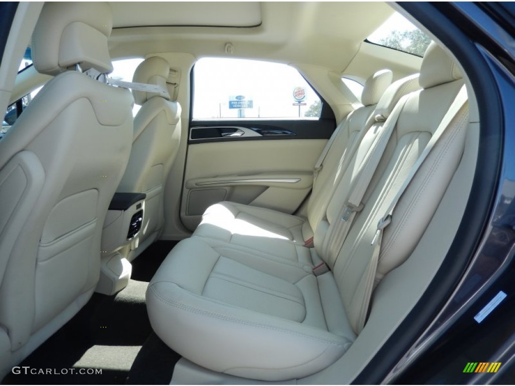 2014 Lincoln MKZ Hybrid Rear Seat Photo #90687079