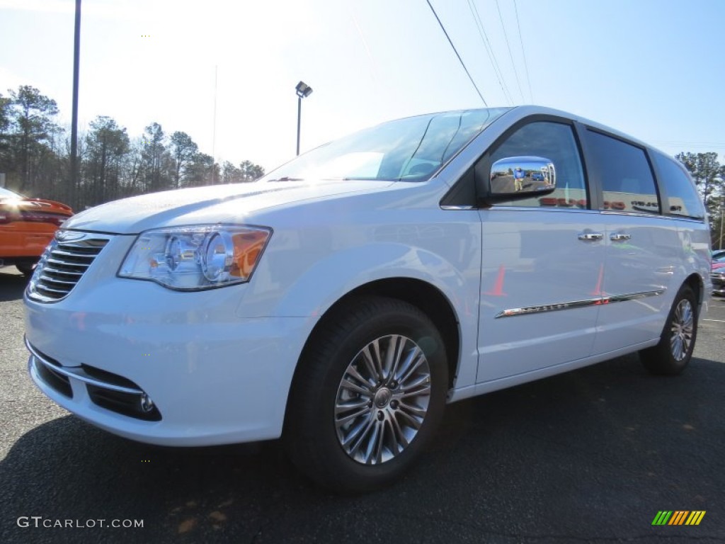 2014 Town & Country Touring-L - Bright White / Black/Light Graystone photo #3