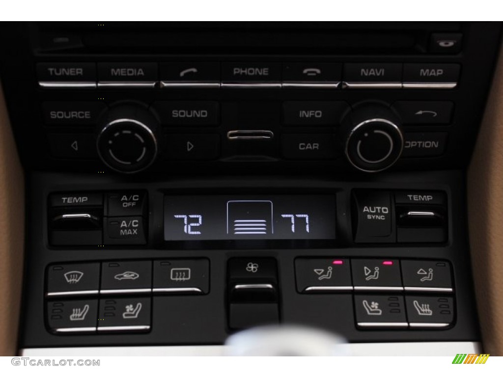 2014 Porsche Boxster S Controls Photo #90698821