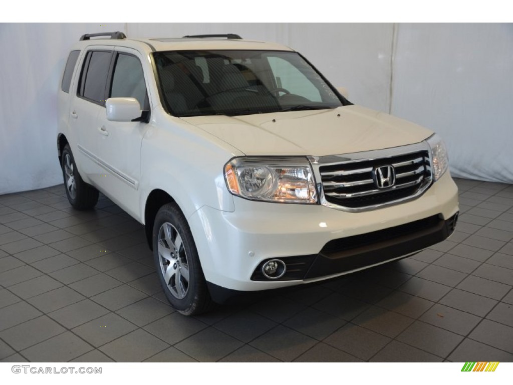 White Diamond Pearl Honda Pilot